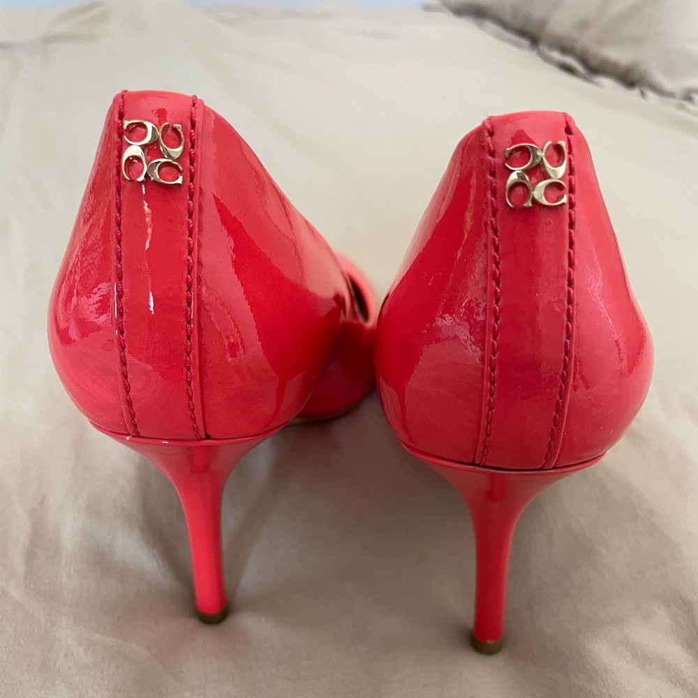Coach Round-Toe Heels - Picture 3 of 3